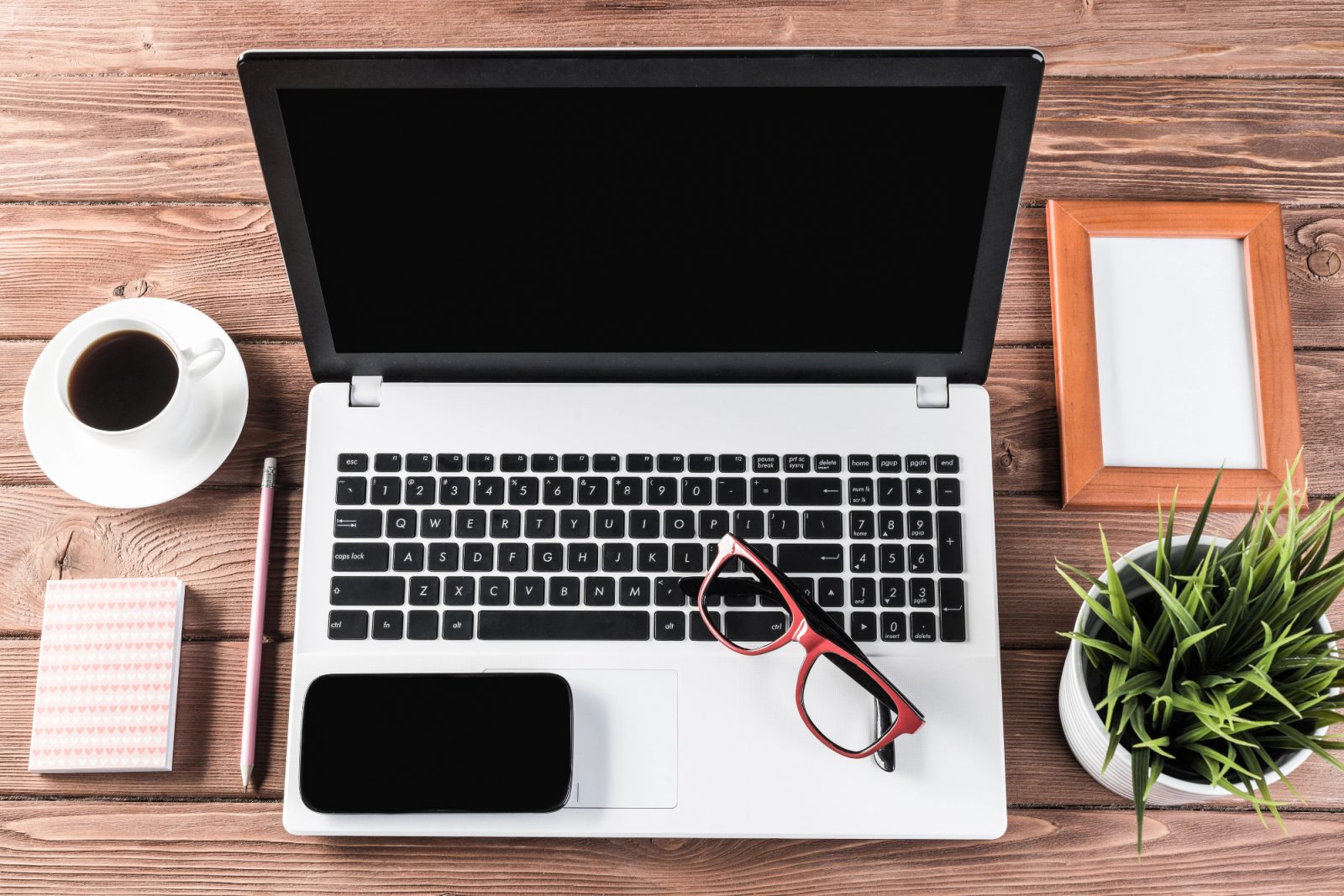 Zaslon za prenosnik je podrobnost ki ima lahko velik vpliv